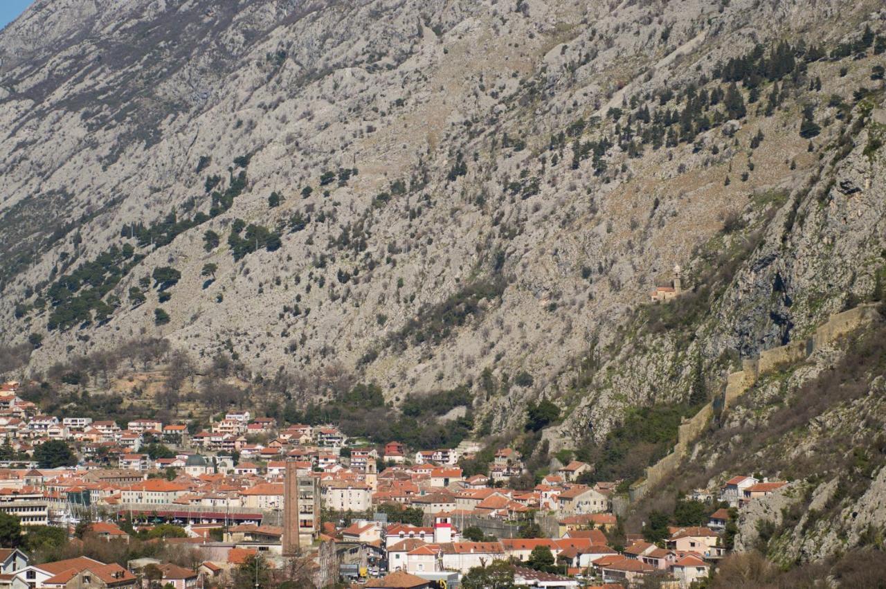 Apartments Mezini 11 Kotor Ngoại thất bức ảnh