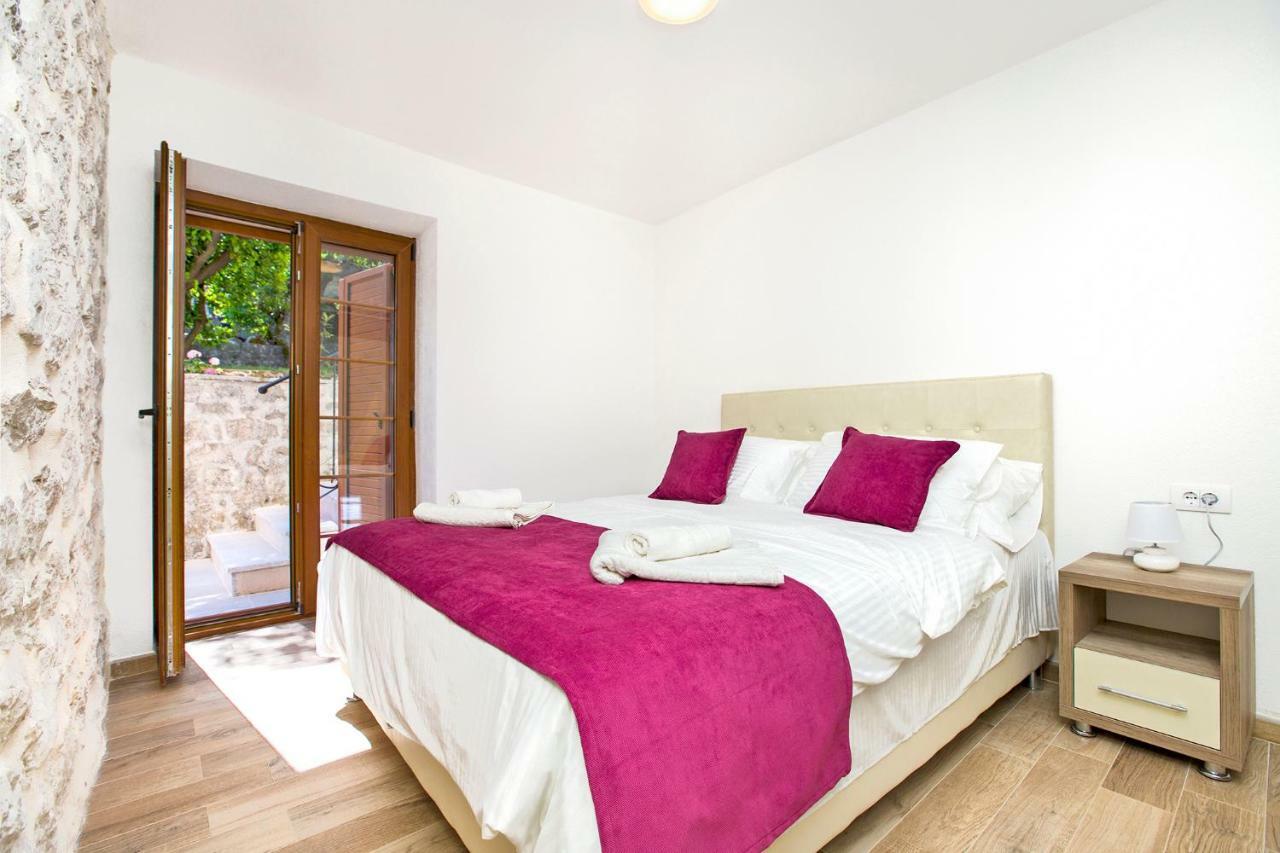 Apartments Mezini 11 Kotor Ngoại thất bức ảnh