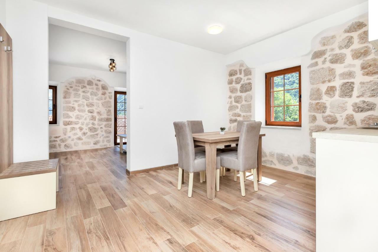 Apartments Mezini 11 Kotor Ngoại thất bức ảnh