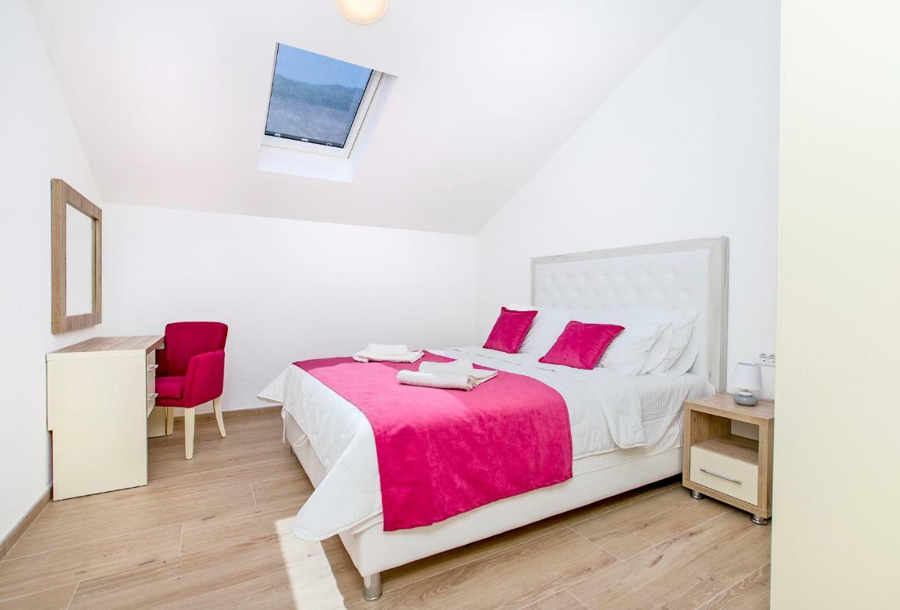 Apartments Mezini 11 Kotor Ngoại thất bức ảnh