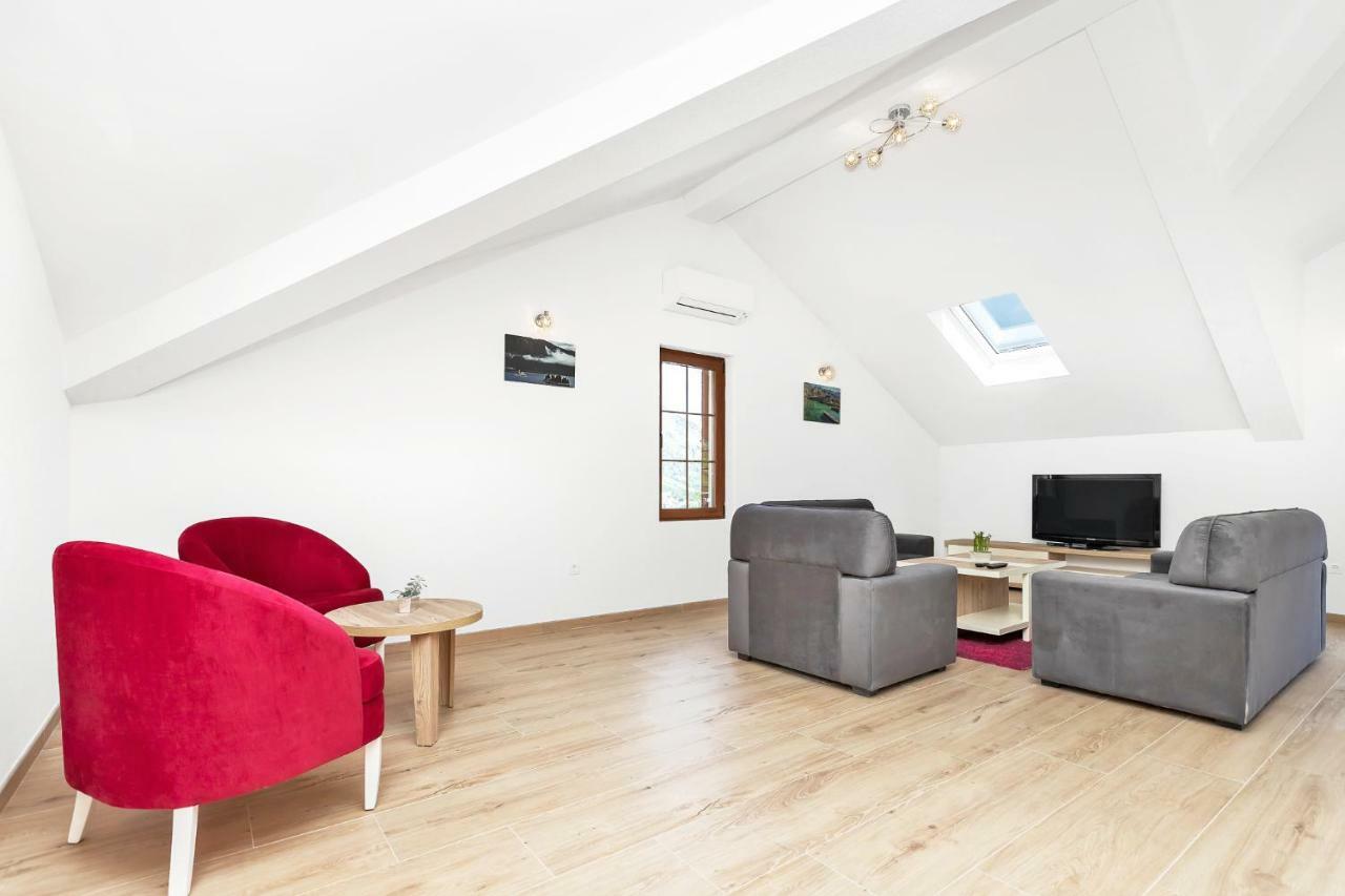 Apartments Mezini 11 Kotor Ngoại thất bức ảnh