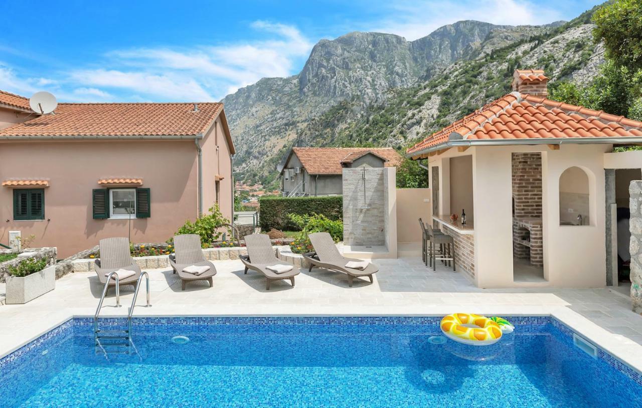 Apartments Mezini 11 Kotor Ngoại thất bức ảnh